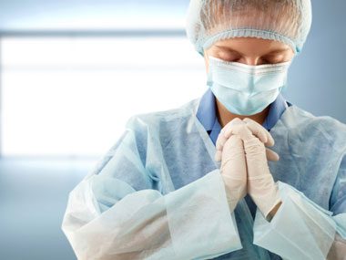 surgeon secrets, praying