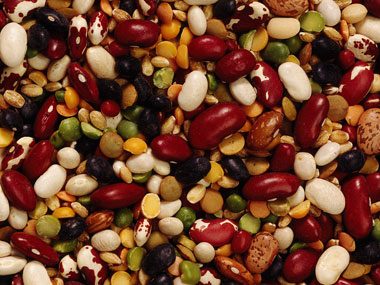 Food myth: Legumes must be eaten at the same time as grains to get a “complete” protein.