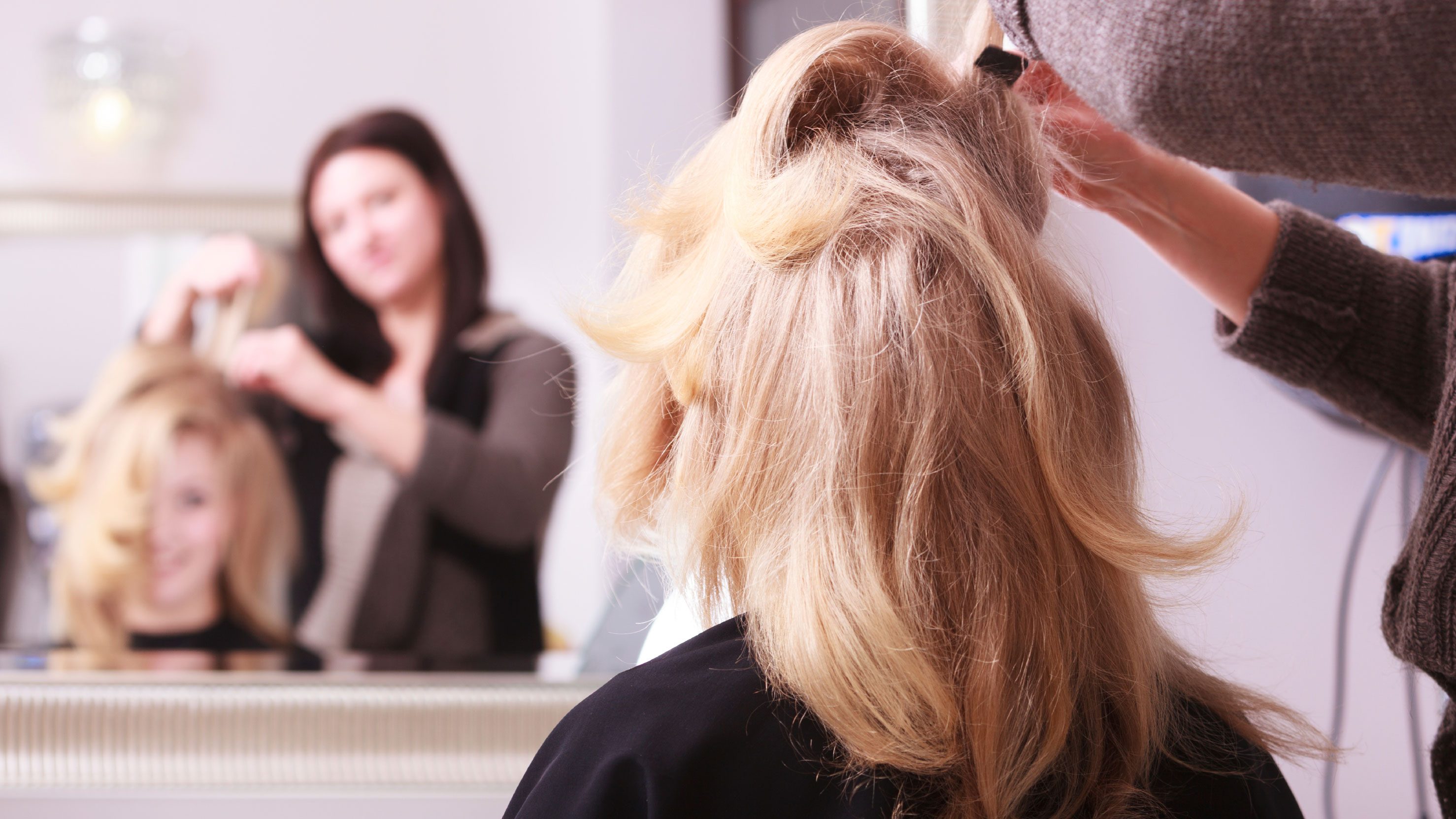 How do you find the closest hair salon?
