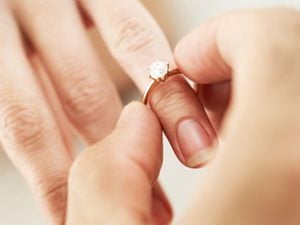 more wedding planner secrets, engagement ring