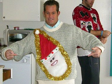 Ugly Christmas Sweaters: 15 Funny, Tacky Photos | Reader's Digest
