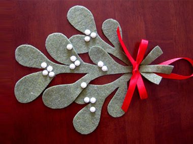 Cheap Christmas Decorations: 24 Homemade Decorating Ideas 
