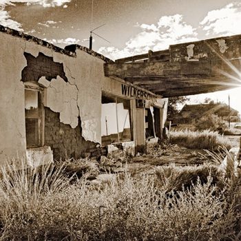 abandoned shop in new mexico