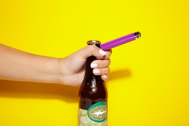 how to open a wine bottle with a lighter