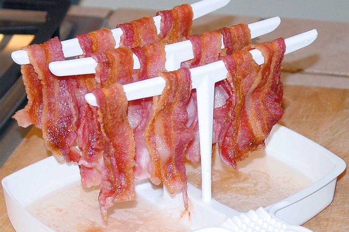 weird-kitchen-gadgets-bacon-rack
