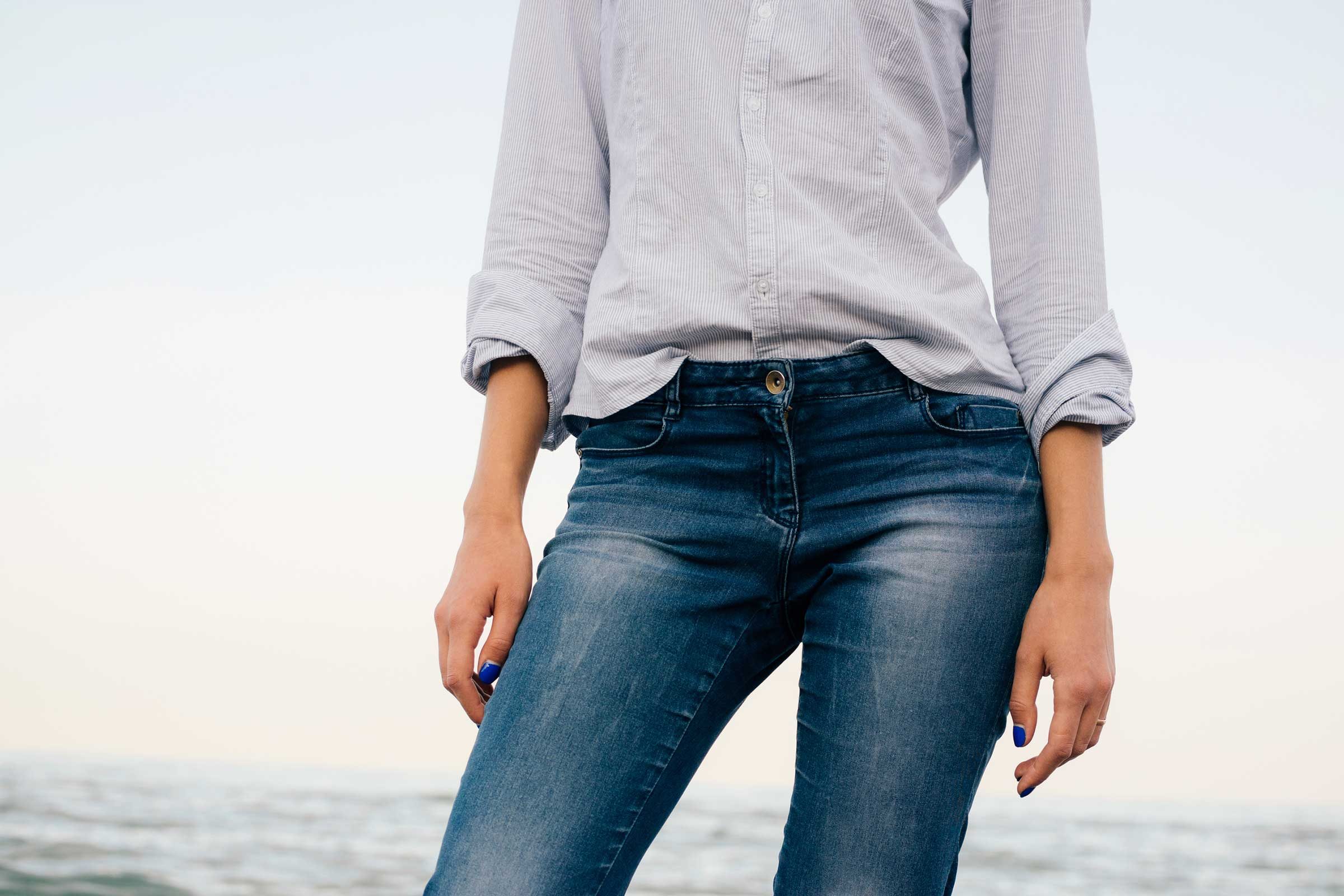 9 Tricks to Make Jeans Look Expensive on a Budget