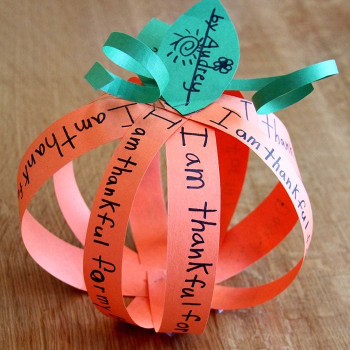 thanksgiving paper pumpkin craft for kids