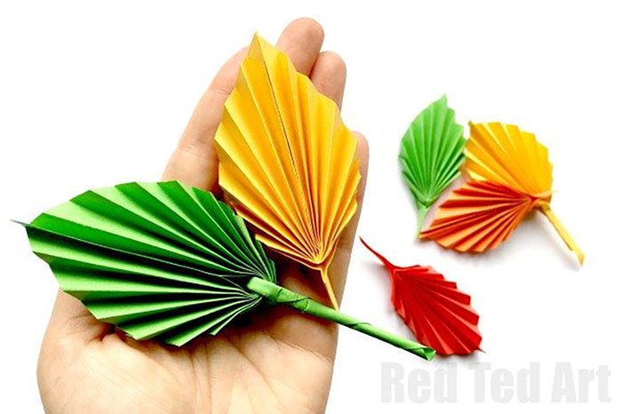 paper leaf kids craft for thanksgiving