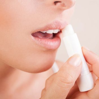 01-moisturize-lip-balm-beauty-hacks