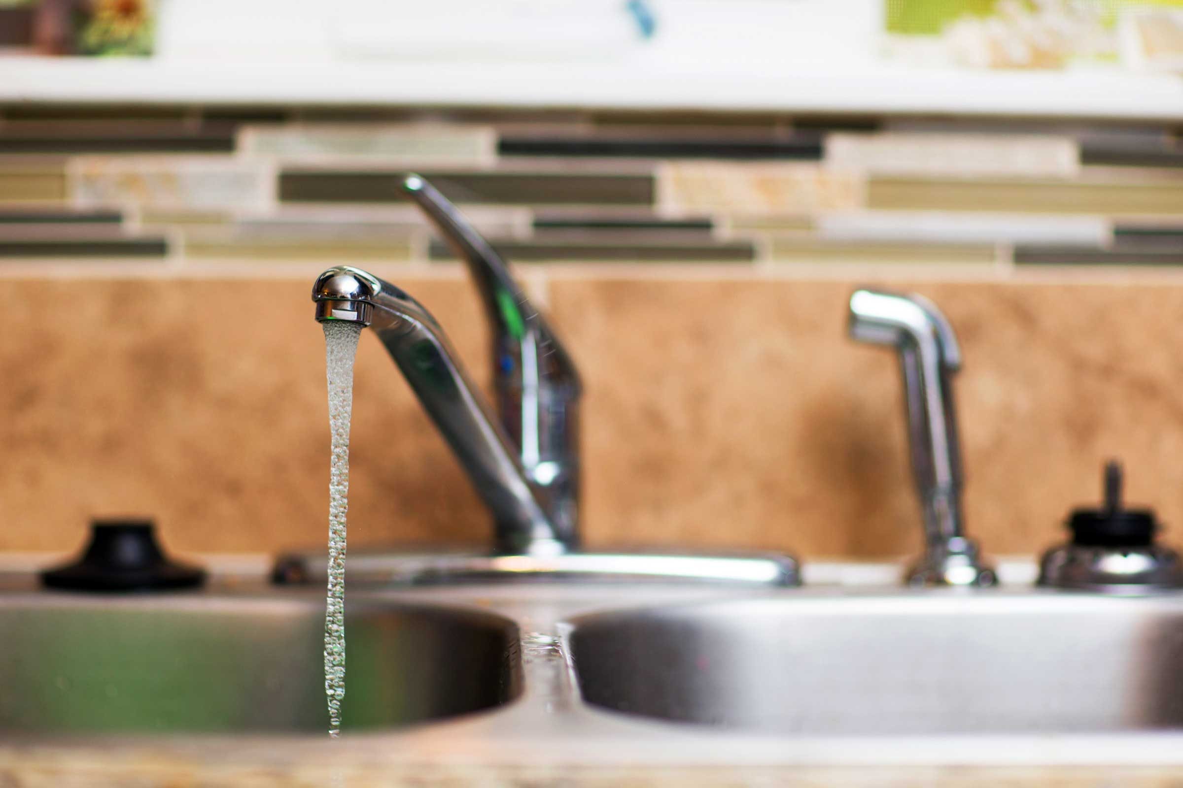 Is Your Tap Water Safe Things You Need To Know The Healthy