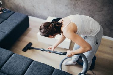 01_Vacuum_Ways_To_Turn_Household_chores_To_workouts