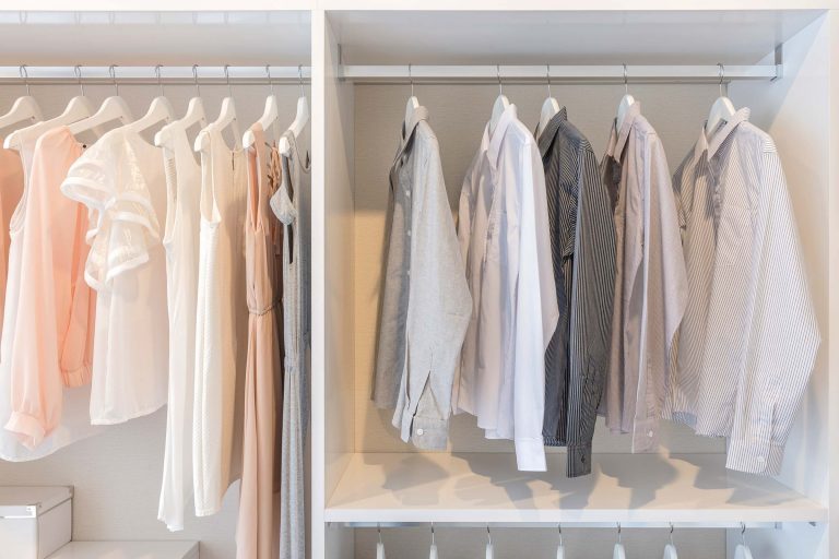Capsule Wardrobe: How to Get a Minimalist Closet | Reader's Digest