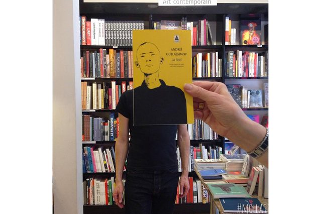 11-Here’s-What-Happens-When-Bookstore-Employees-Get-Bored