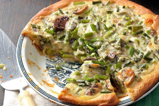 St.-Patrick’s-Day-Recipes-MushroomAsparagusQuiche