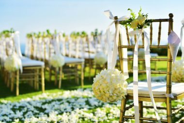 Vow Renewal Etiquette 12 Dos And Don Ts You Need To Follow Reader S Digest