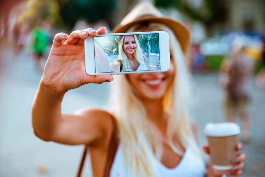 The Best and Worst Time of Day to Take a Selfie Reader's