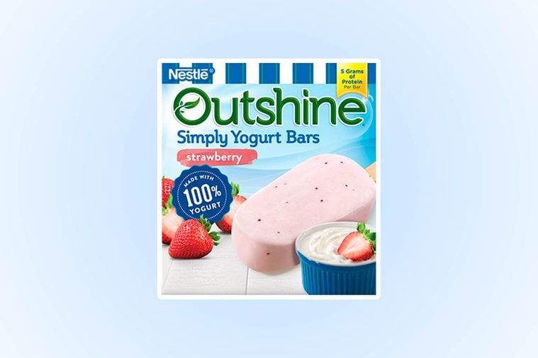03-Celebrate-Frozen-Yogurt-Month-with-these-10-Nutritionist-Picks-via-outshinesnacks.com