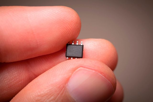 In-a-Totally-Non-Invasive-Move,-Company-Moves-to-Install-Microchips-in-Employees