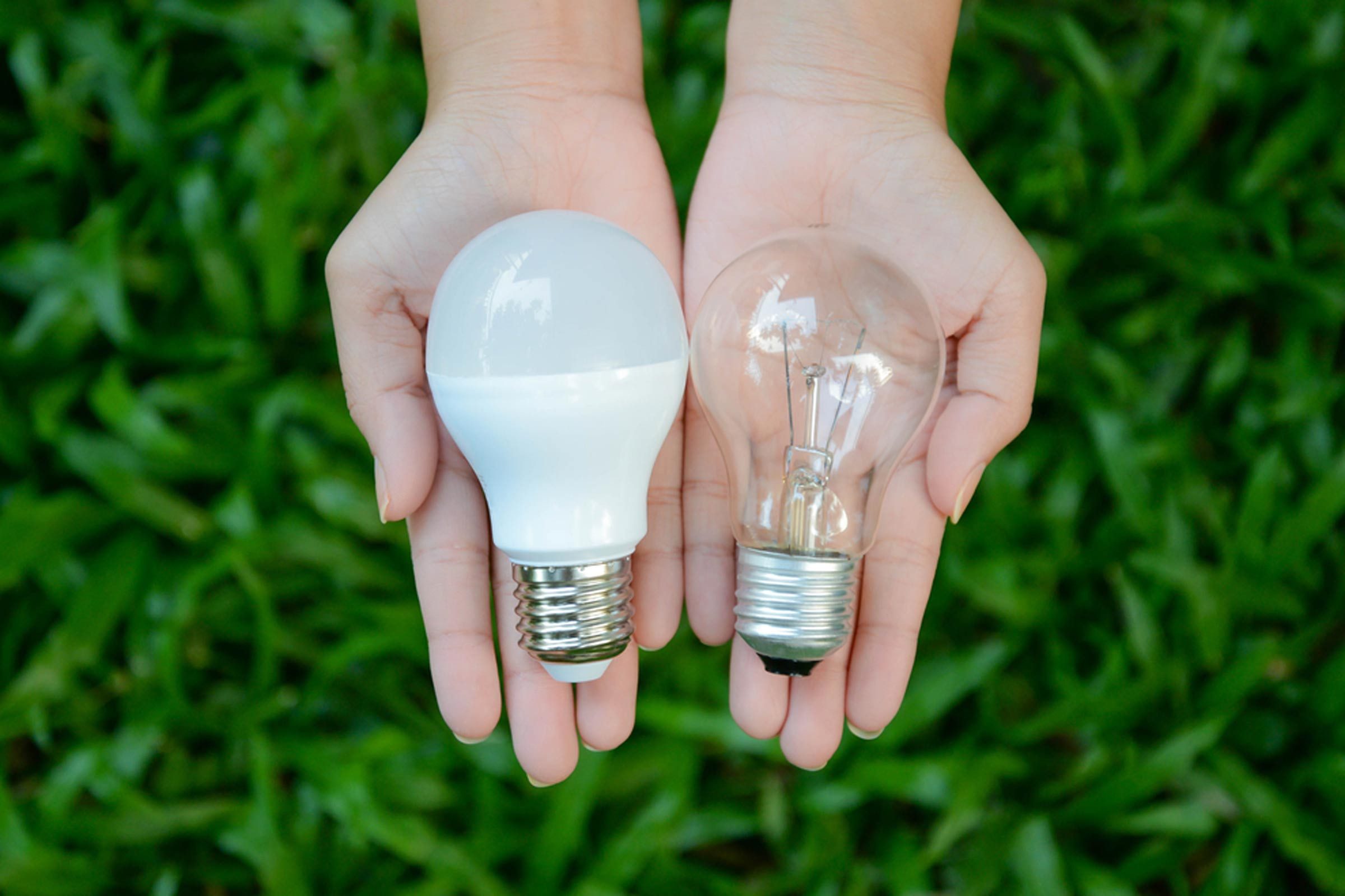 10 Bright Ideas for Saving on Lighting