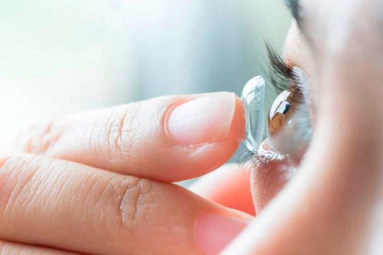 Simple Habits That Protect Your Eyes