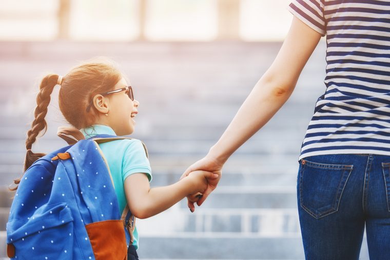 7 Ways Moms Can Ease Their Own Kindergarten Anxiety_666593272