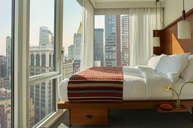 Dreamy-Hotel-Rooms-With-Views