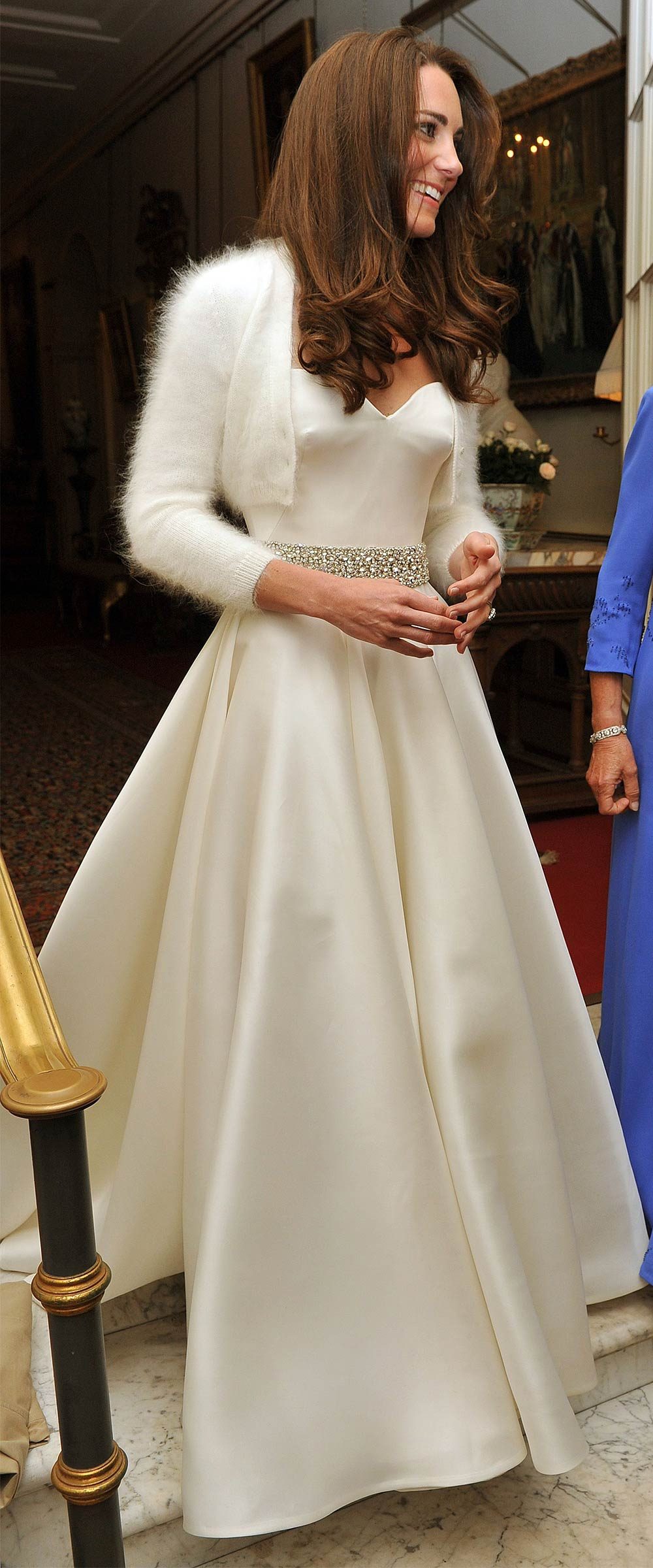 molekyle Ondartet pen Kate Middleton's Second Wedding Dress | Reader's Digest
