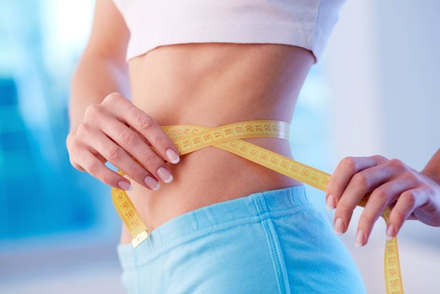 Why-Cutting-Calories-Won't-Help-You-Lose-Weight,-According-to-a-Nutrition-Expert_124151692_Pressmaster