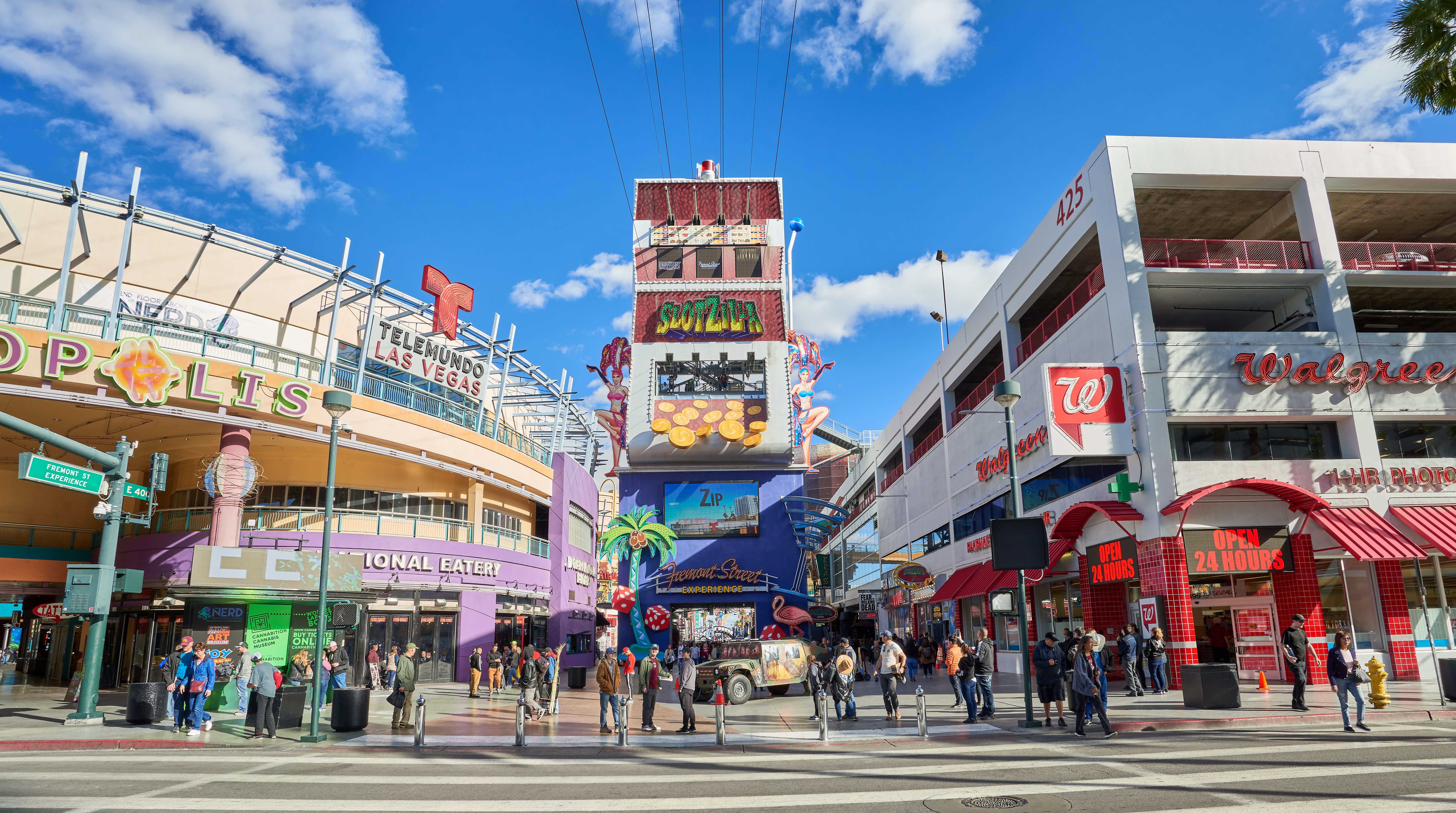 Must-See Las Vegas Attractions That Aren't Casinos | Reader's Digest