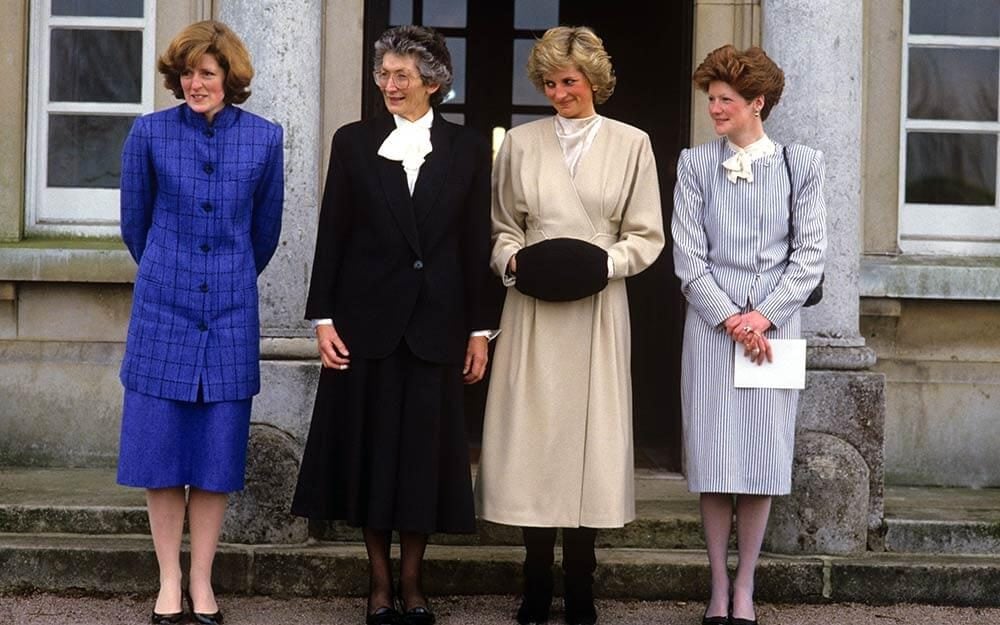 Princess Diana sisters (Lady Jane and Lady Sarah) with Diana