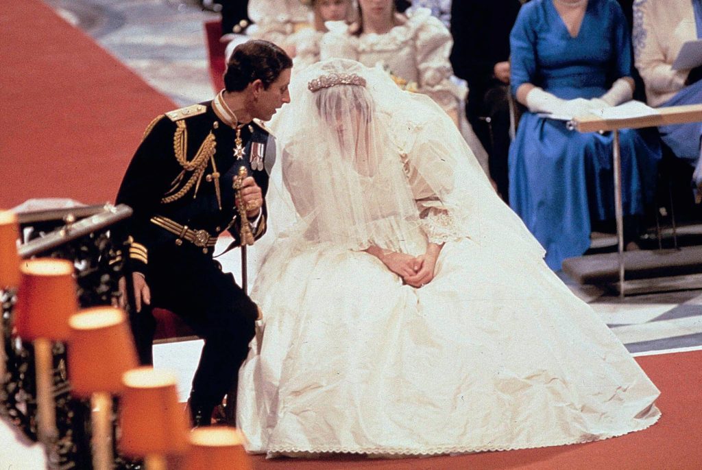 Princess Diana Wedding Photos From Her Wedding To Prince Charles 