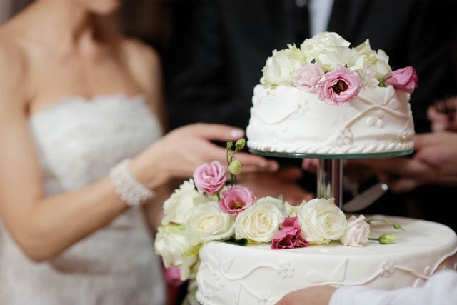 These-Hidden-Secret-Behind-Wedding-Cakes-64039753-MNStudio