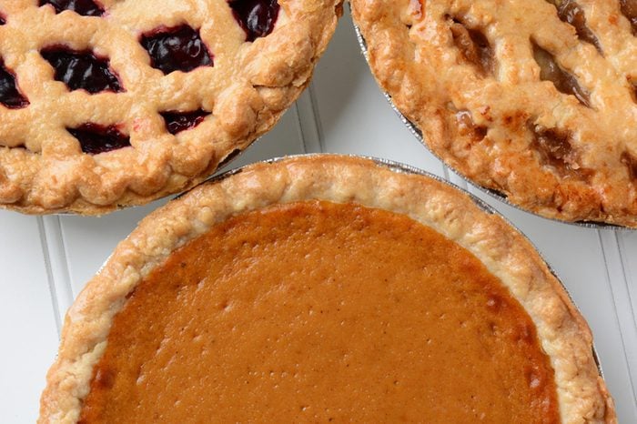15 Things You Should Never, Ever Discuss at Thanksgiving Dinner