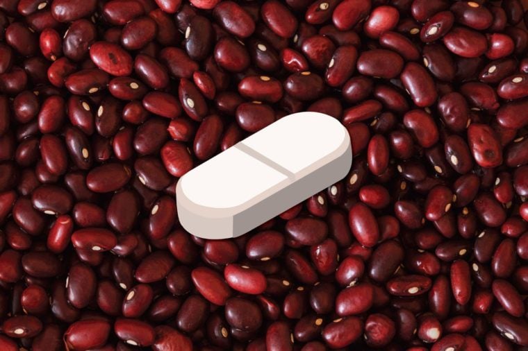 Illustration of a magnesium caplet on a bean background.