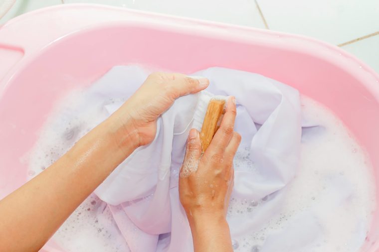 How to Do Laundry: 10 Mistakes to Avoid | Reader's Digest