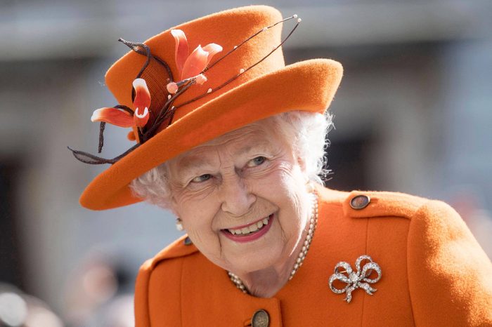 Queen Elizabeth visits Royal Academy of Arts, London, United Kingdom - 20 Mar 2018