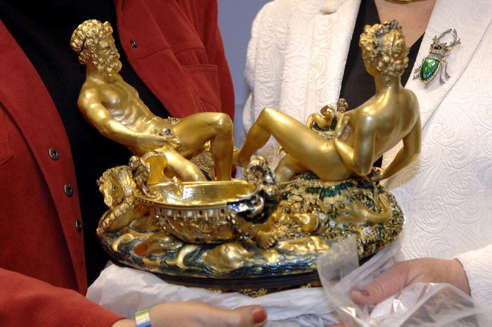 The Hands of Elisabeth Gehrer (r) and Interior Minister Liese Prokop (l) Hold the Recently Recovered 16th-century Sculpture 'La Saliera' by Benvenuto Cellinis at a Press Conference in Vienna on Sunday 22 January 2006 the Sculpture Worth More Than 50 Million Euros That was Found Yesterday Had Been Stolen From Vienna's Kunsthistorisches Museum in 2003 Austria Vienna