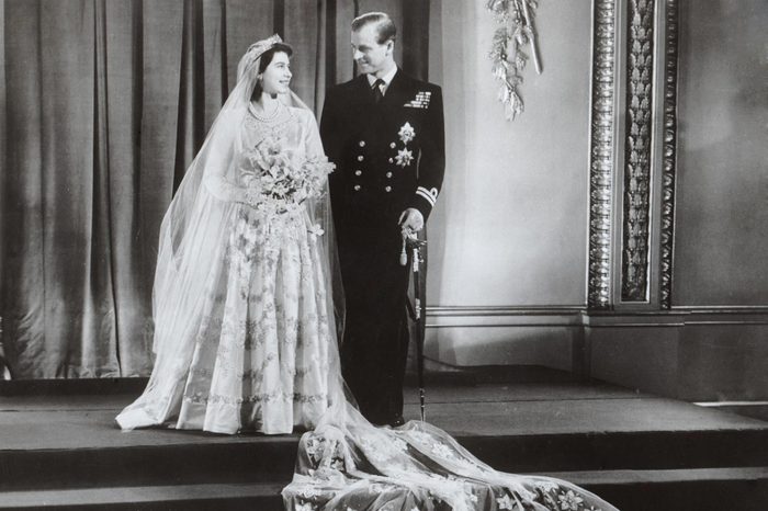 Royal Wedding Of Princess Elizabeth (queen Elizabeth II) & Prince Philip (duke Of Edinburgh) Wedding Day Portrait After Their Wedding On 20 November 1947