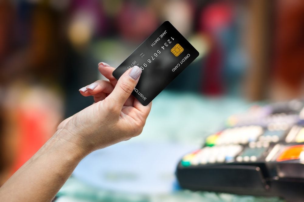 bad Bourgondië Millimeter This Is Why All Credit Cards Are the Same Size | Reader's Digest