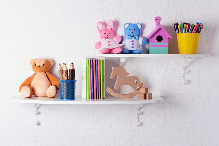 keep toys to a minimum house decorating tips