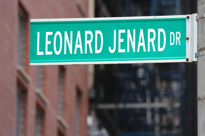 Leonard Jenard Dr.