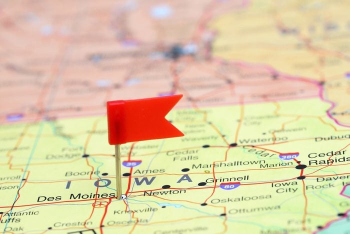 Des Moines pinned on a map of USA 