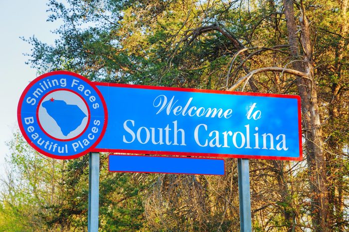 Welcome to South Carolina sign at the state border