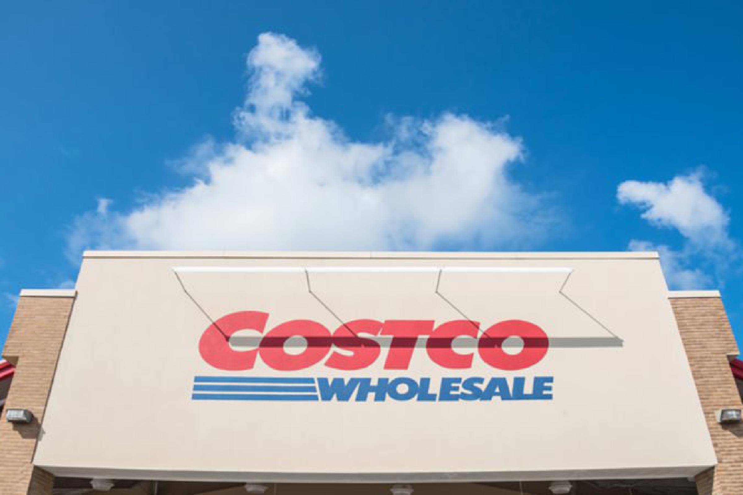Here Are The Secrets I Learned Working At Costco Readers Digest
