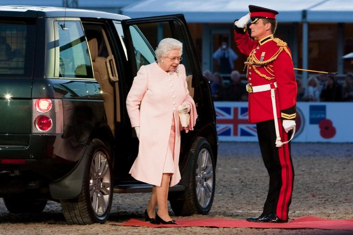 WINDSOR - MAY 16: The arrival of her Majesty Queen Elizabeth II for The Royal Windsor Tattoo on May 13, 2009 in Windsor, UK.