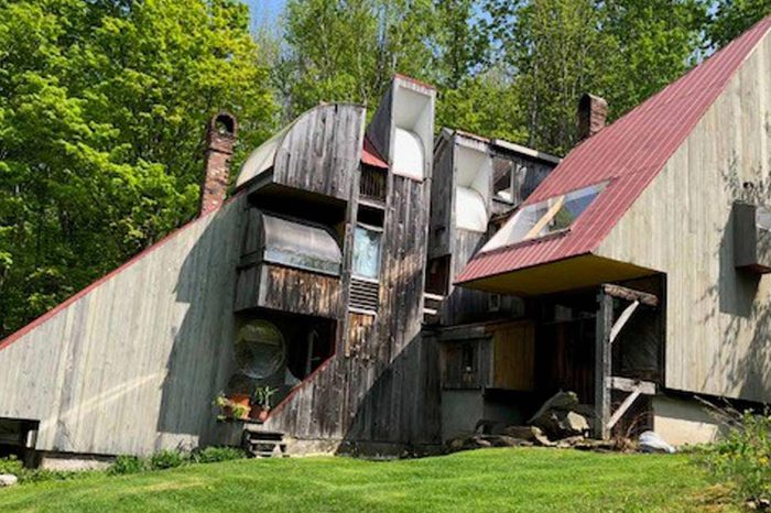 The Strangest House in Each State