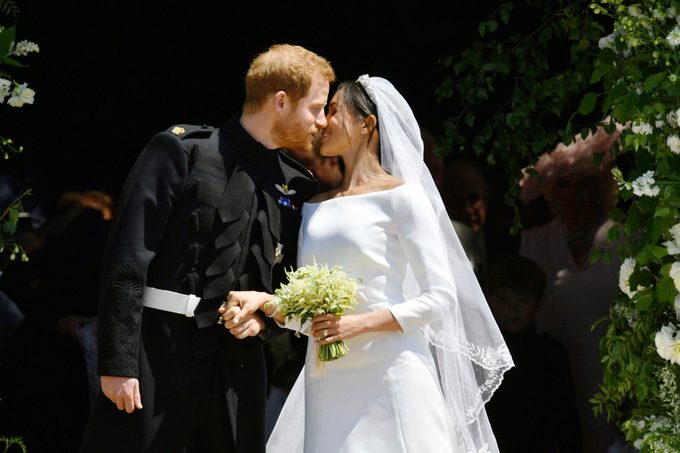 Prince Harry and Meghan Markle kiss