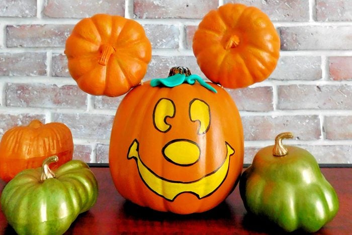 Mickey Mouse pumpkin