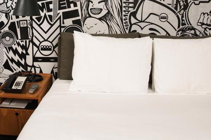 ace hotel bed