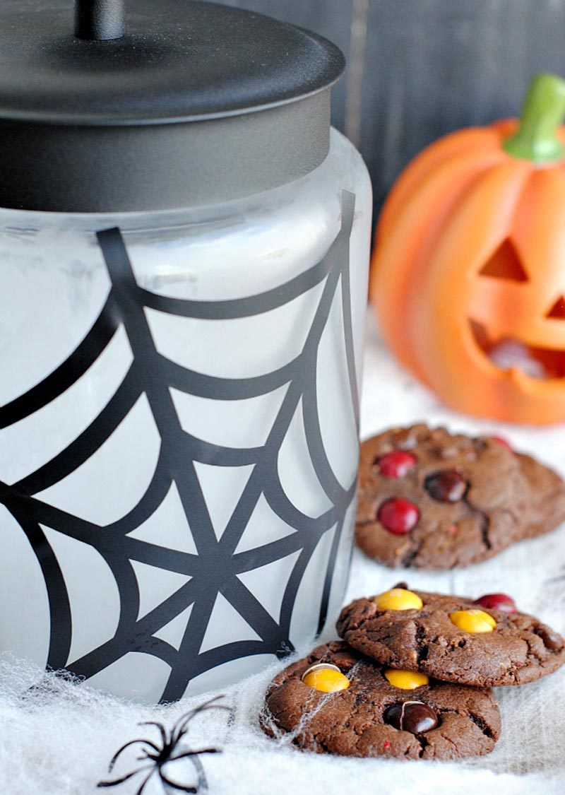 spider web cookie jar halloween craft